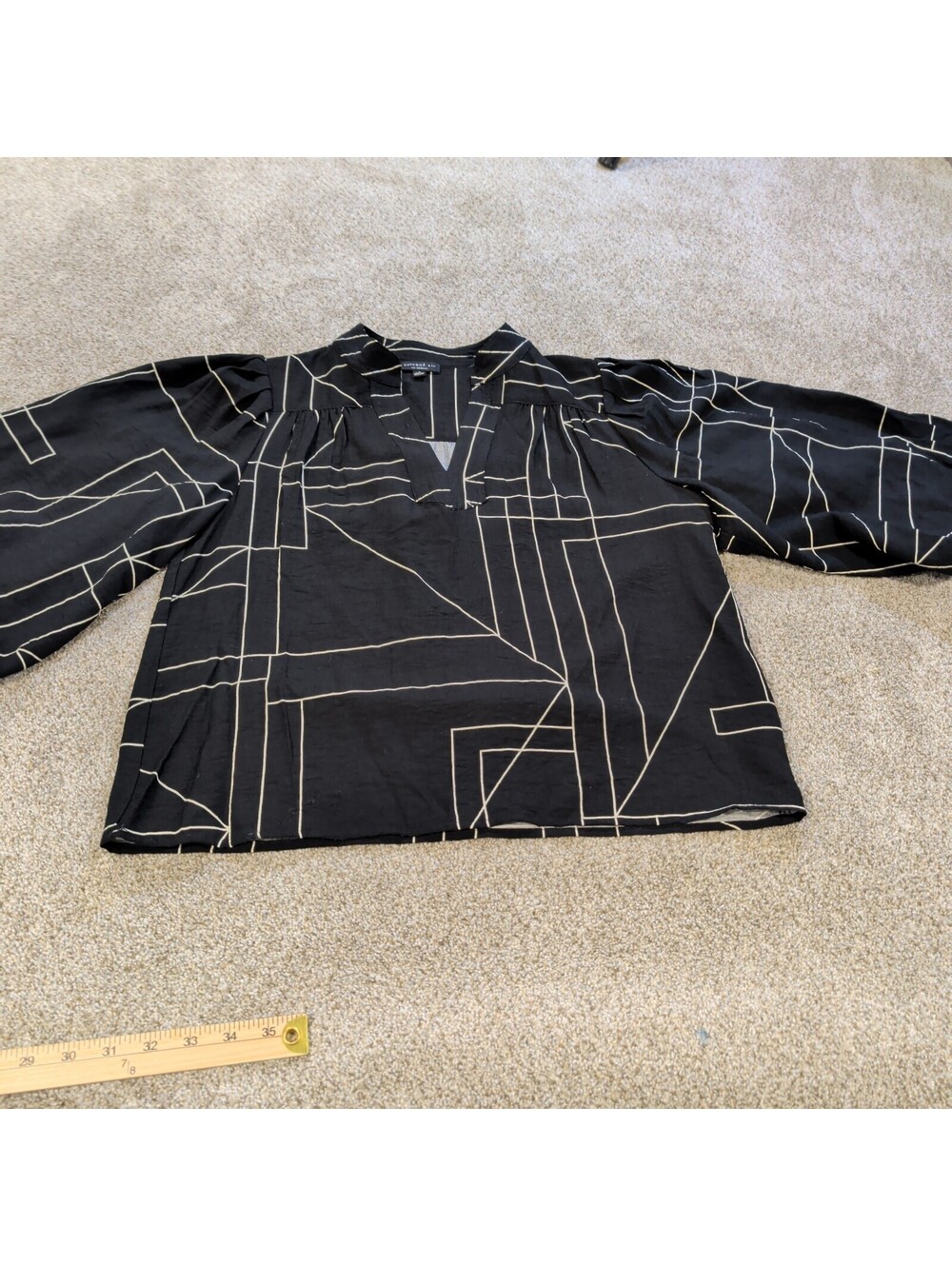 Current Air Los Angeles Black Geometric Pattern Blouse Small